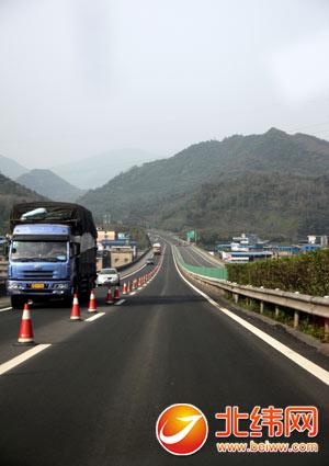 乐汉高速智能路况实时查询系统重塑出行体验，历史路况回顾与未来展望（12月9日）