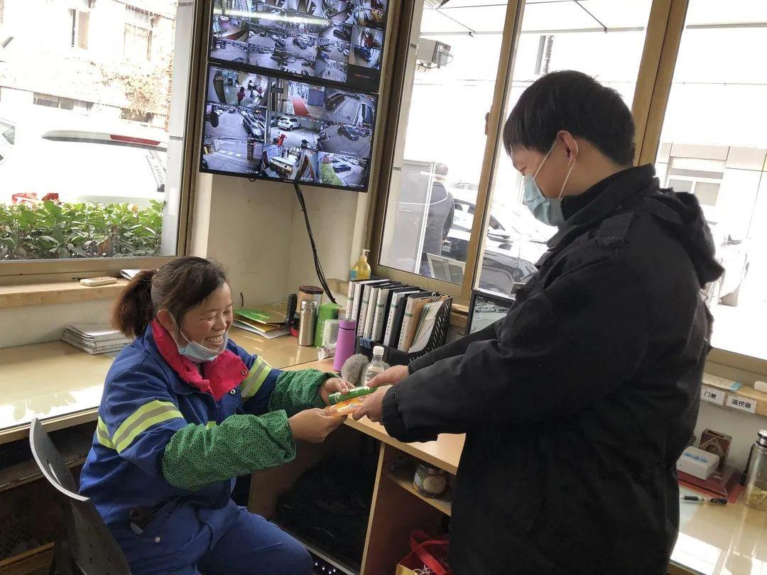 探索自然之旅，实时天气下的美景探索与内心宁静港湾的寻觅